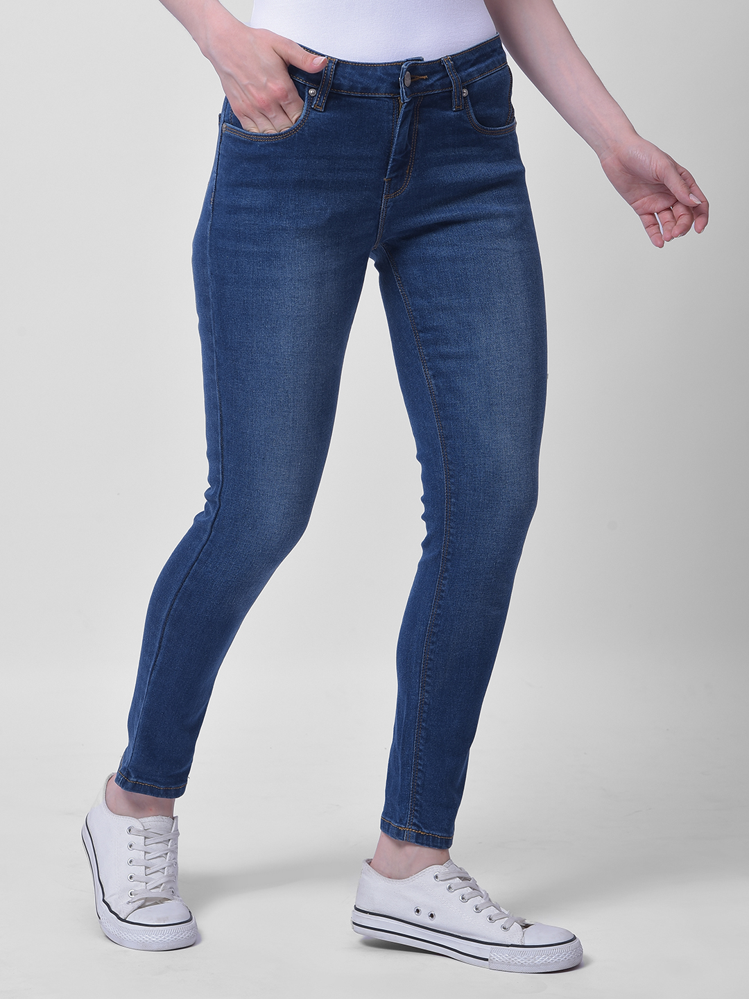 Numero Uno Women Dark Blue Skinny Fit Mid-Rise Sustainable Jeans